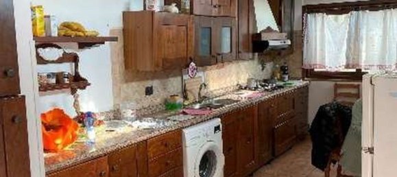 3 bedrooms Apartment in Rome, Italy No. 330023 30