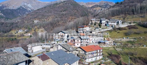 1 bedroom House in Perosa Argentina, Italy No. 187989 3