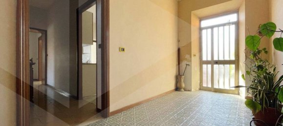 3 rooms Apartment in Rome, Italy No. 31430 35