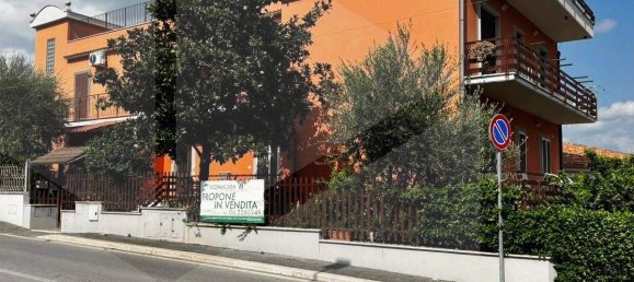 3 rooms Apartment in Rome, Italy No. 31430 66