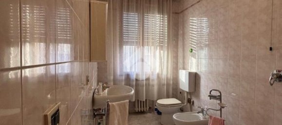 3 Schlafzimmer Haus in Solesino, Italy, Nr. 322192 24