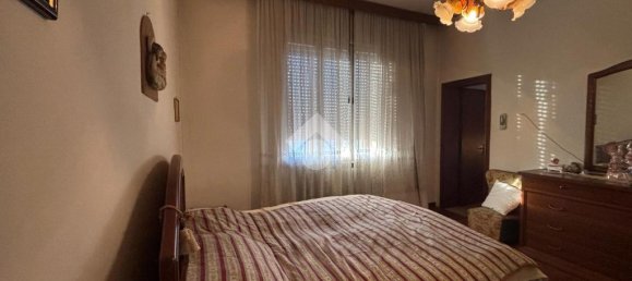 3 Schlafzimmer Haus in Solesino, Italy, Nr. 322192 21