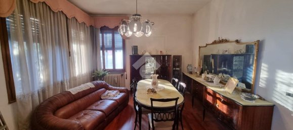 3 Schlafzimmer Haus in Solesino, Italy, Nr. 322192 6