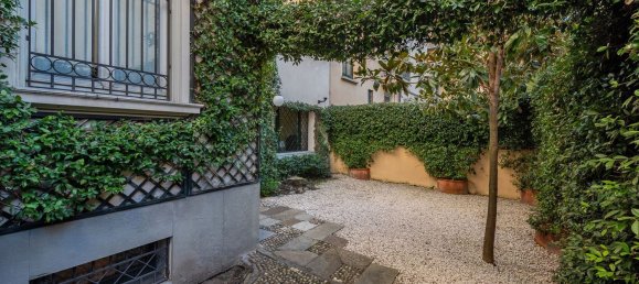 9 rooms Villa in Milan, Italy No. 247710 4