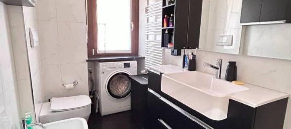 2 rooms Apartment in Venaria Reale, Italy No. 31743 2