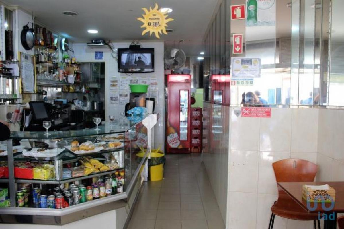 Magasin à Lisbon, Portugal 120m² No. 8291