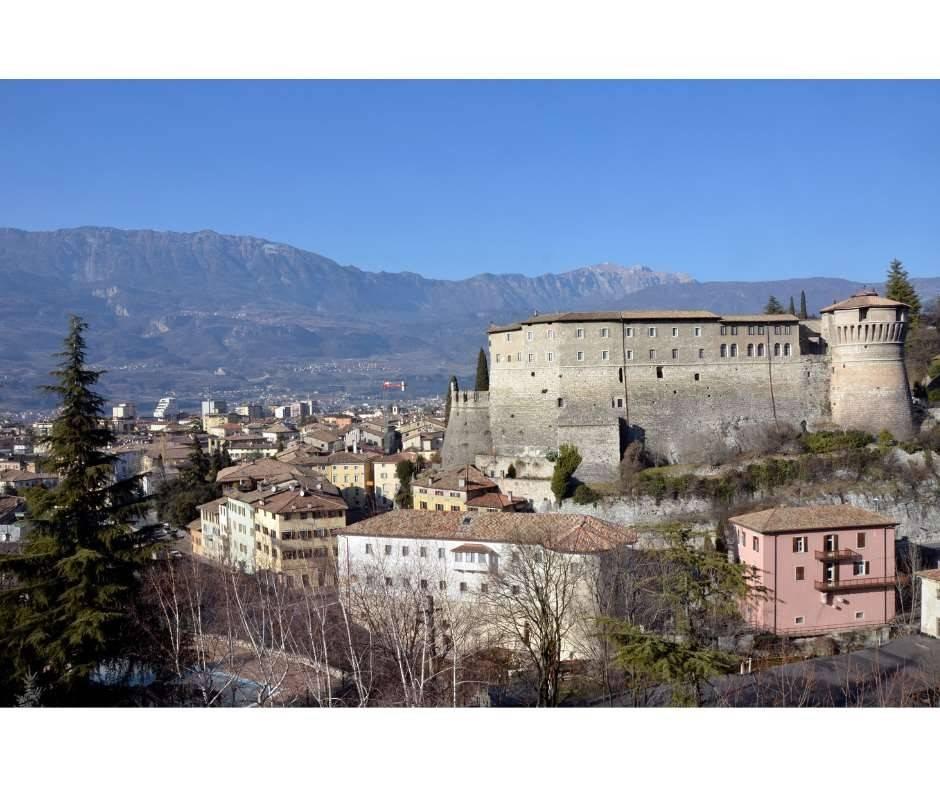 5-Zimmer Penthouse in Rovereto, Italy, Nr. 40437