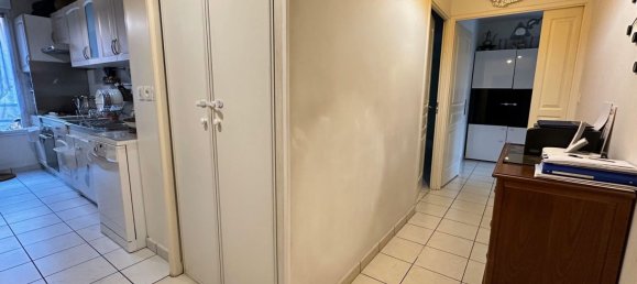 3 chambres Appartement à Neuilly-sur-Marne, France No. 151868 6