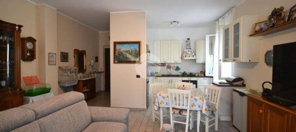 3 bedrooms Apartment in Vittuone, Italy No. 379150 3