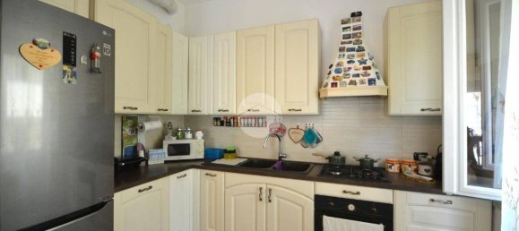 3 bedrooms Apartment in Vittuone, Italy No. 379150 7