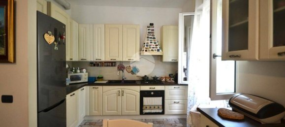 3 bedrooms Apartment in Vittuone, Italy No. 379150 6