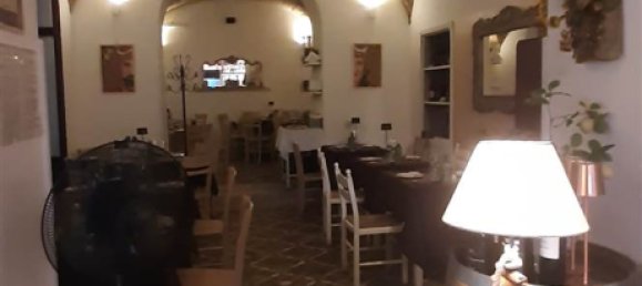 6 rooms Commercial property in Palermo, Italy No. 275528 13