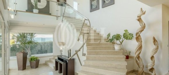 4 bedrooms Villa in Almada, Portugal No. 112242 7