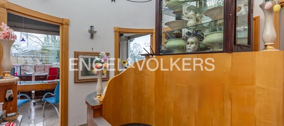 10 rooms Building in Rome, Italy No. 379241 17