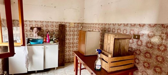 Casa de 4 habitaciónes en Cavezzo, Italy No. 301951 2