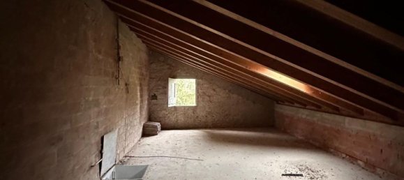 Casa de 4 habitaciónes en Cavezzo, Italy No. 301951 14