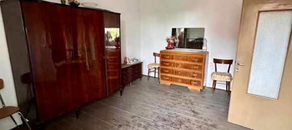 Casa de 4 habitaciónes en Cavezzo, Italy No. 301951 13