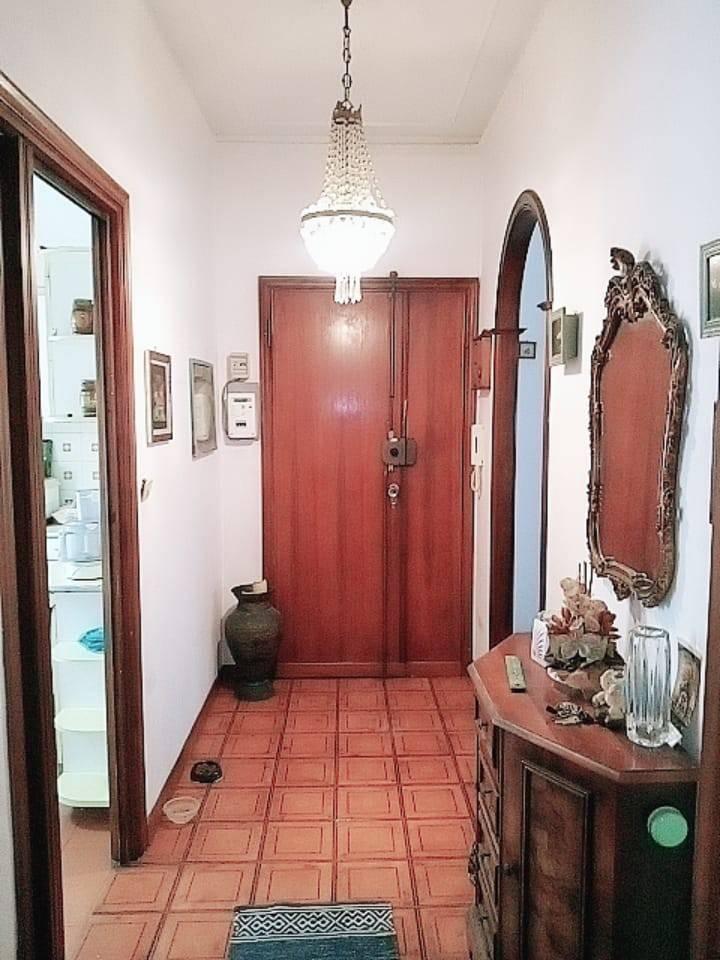 4 rooms Apartment in Genoa, Italy No. 25867
