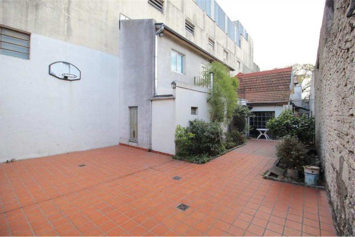 7 bedrooms Land in Buenos Aires, Argentina No. 111395