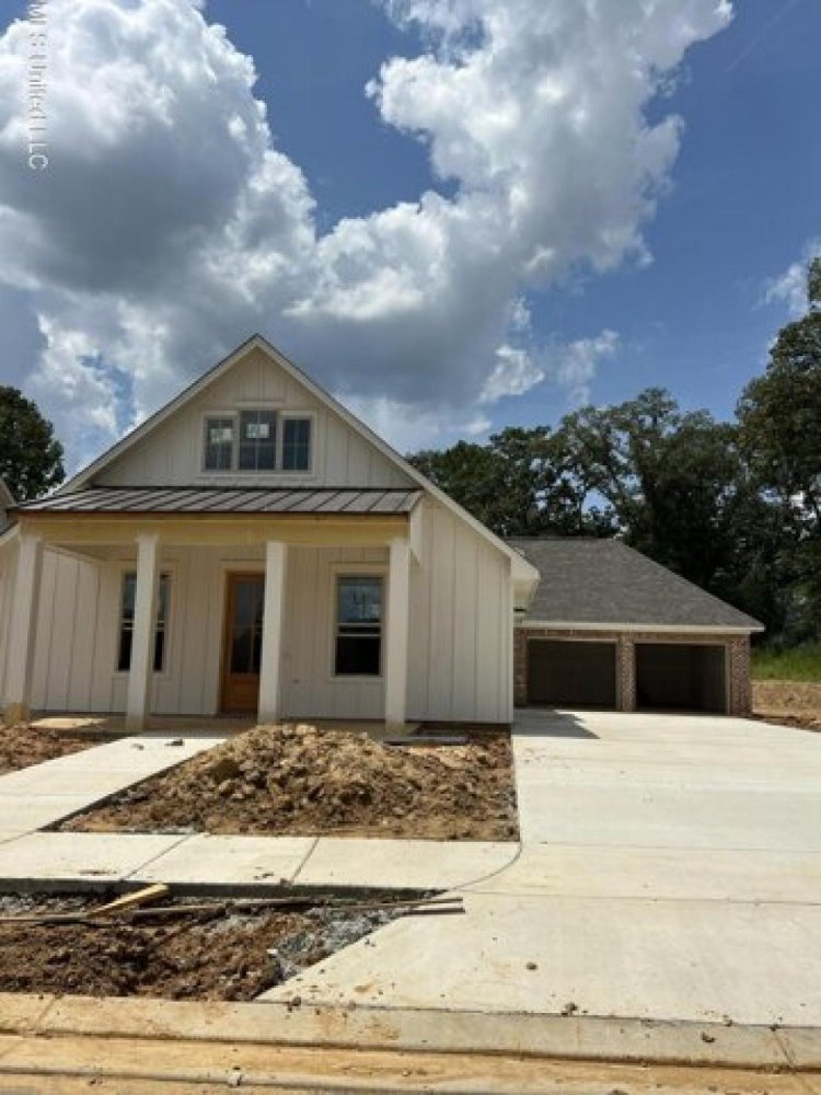 3 bedrooms House in Brandon, USA No. 382048