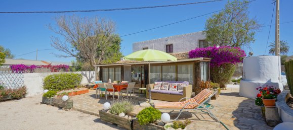 3 Schlafzimmer Villa in Alicante, Spain, Nr. 66918 28