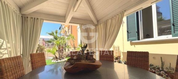 14 bedrooms Villa in San Vincenzo, Italy No. 295188 5