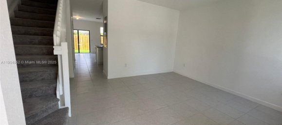 3 dormitorios dúplex en venta en Miami, Miami-Dade, Florida, USA № 614654 22