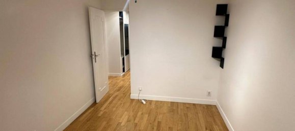 1 bedroom Apartment in Ivry-sur-Seine, France No. 328420 6