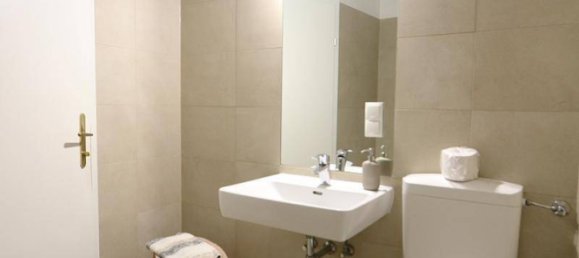 Квартира с 4 комнатами в Нойбау, Австрия № 159789 12