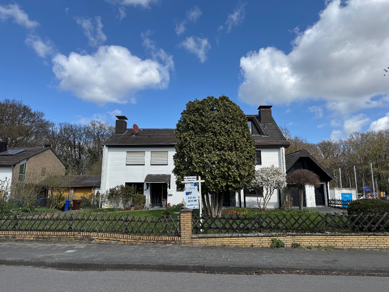 9غرفة تاون هاوس في Monchengladbach, Germany رقم 112317