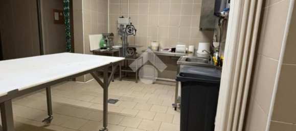 10-Zimmer Lagerhaus in Lombardy, Italy, Nr. 257661 20