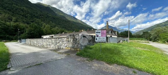 10-Zimmer Lagerhaus in Lombardy, Italy, Nr. 257661 2