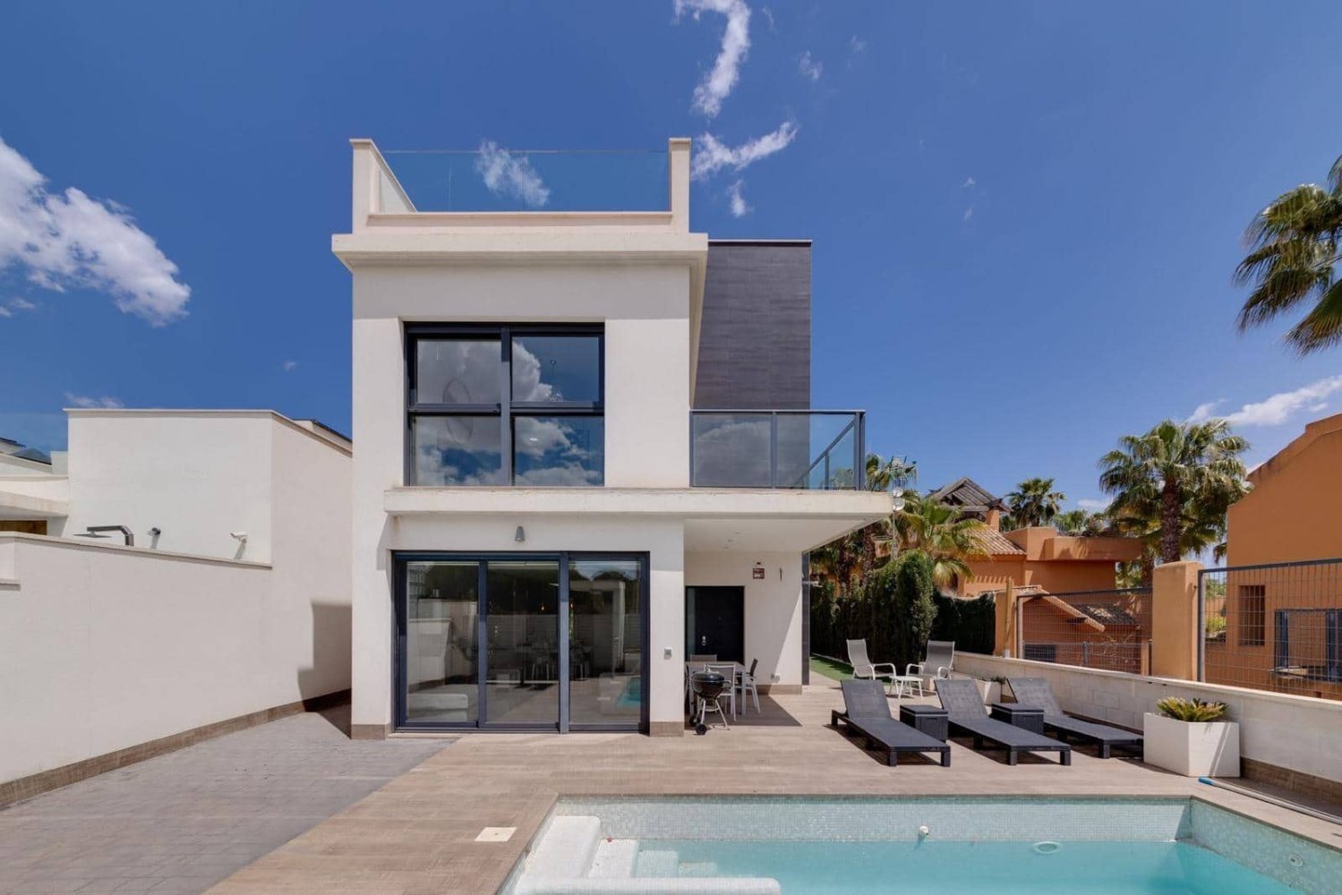 4 bedrooms House in San Miguel de Salinas, Spain No. 188356