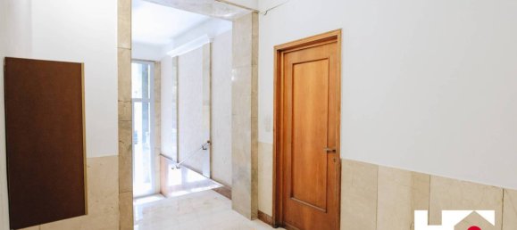 3 rooms Commercial property in Brescia, Italy No. 277025 20