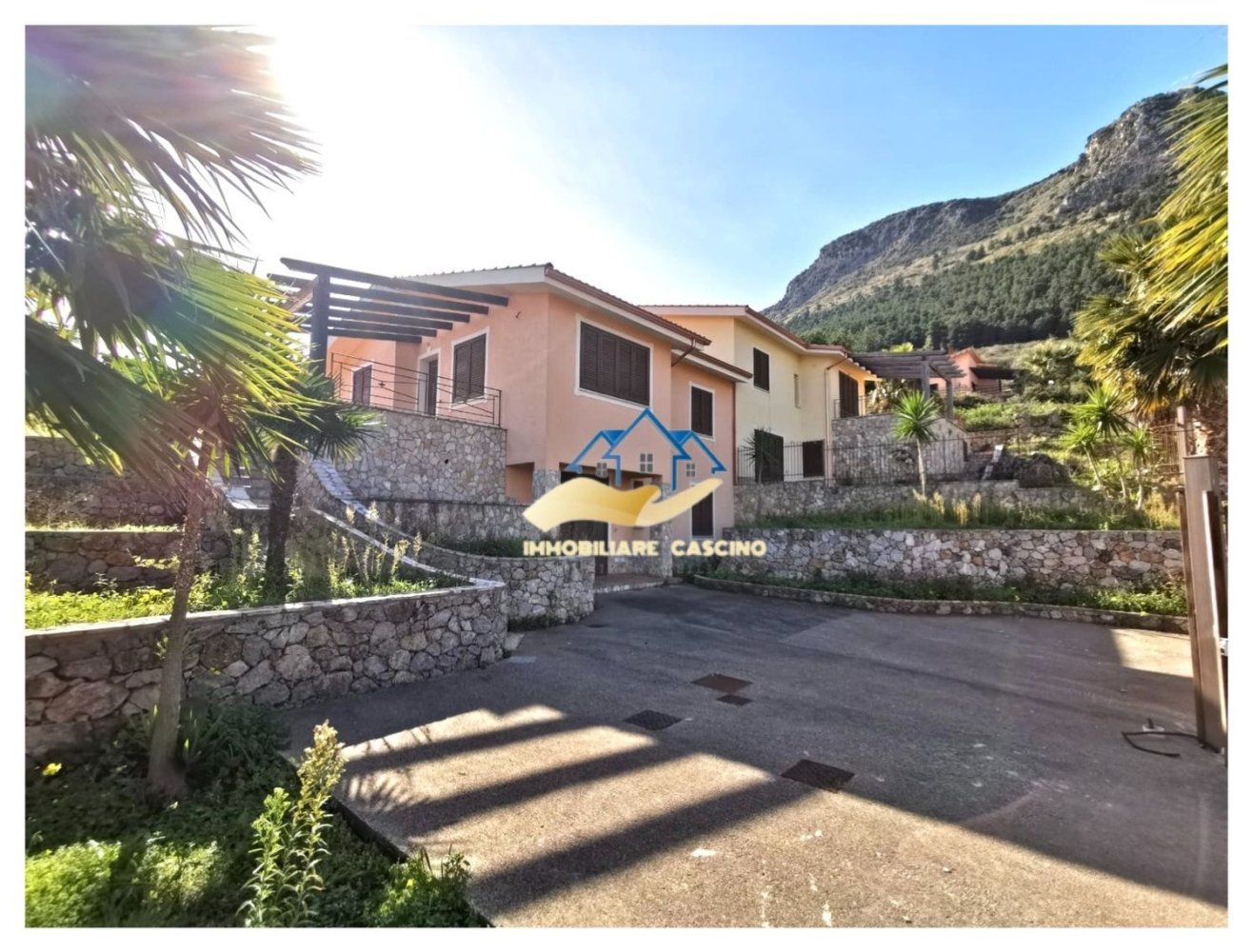 Villa de 5 dormitorios en Trabia, Italy No. 344412