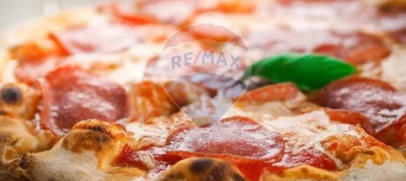 3 rooms Commercial property in Rimini, Italy No. 326126 4