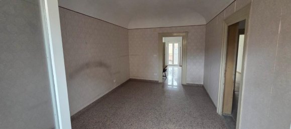 3 rooms Apartment in Palermo, Italy No. 39311 7