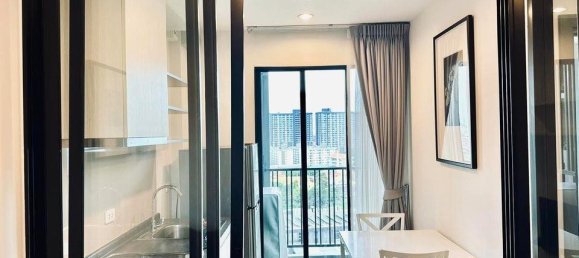 1 bedroom Condo in Bangkok, Thailand No. 19244 8
