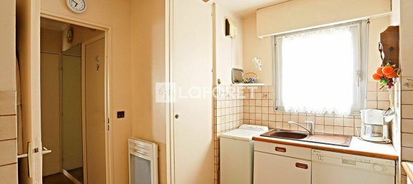 2 Schlafzimmer Wohnung in Paris, France, Nr. 141703 10