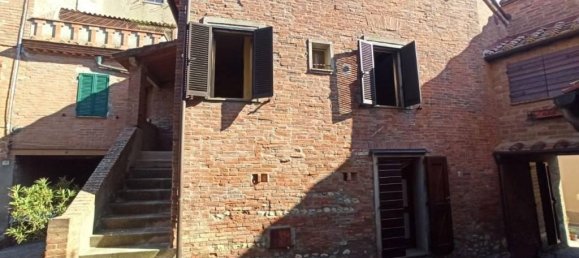 Дом с 3 комнатами в Кастильоне дель Лаго, Италия № 23891 3