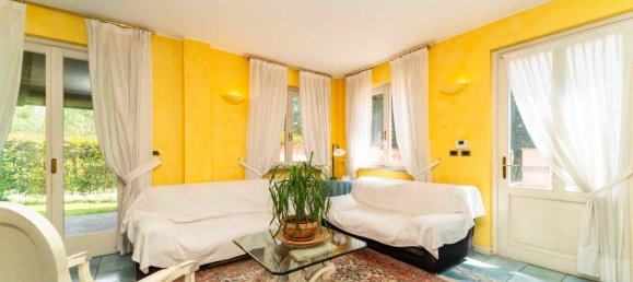 2 bedrooms Villa in Pino Torinese, Italy No. 322031 23