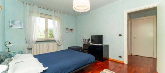 2 bedrooms Villa in Pino Torinese, Italy No. 322031 13