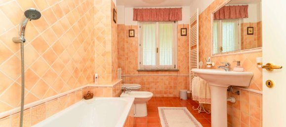 2 bedrooms Villa in Pino Torinese, Italy No. 322031 9