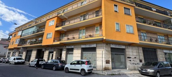 4 rooms Apartment in Campobasso, Italy No. 285935 8