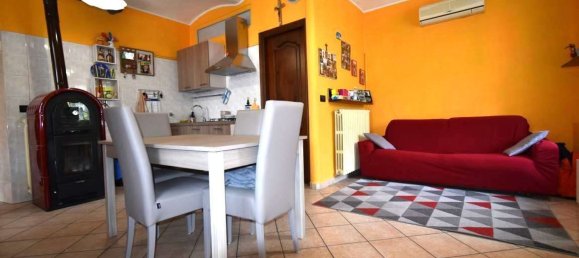 Дом с 5 комнатами в Альба, Италия № 156701 5