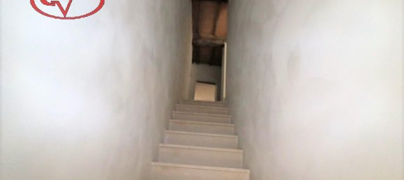 Casa de 5 habitaciónes en Montevarchi, Italy No. 229376 9