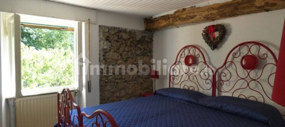 5-Zimmer Gebäude in Carro, Italy, Nr. 293378 2