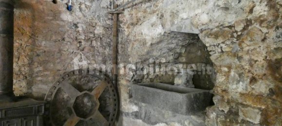 5-Zimmer Gebäude in Carro, Italy, Nr. 293378 25