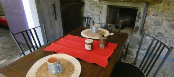 5-Zimmer Gebäude in Carro, Italy, Nr. 293378 3