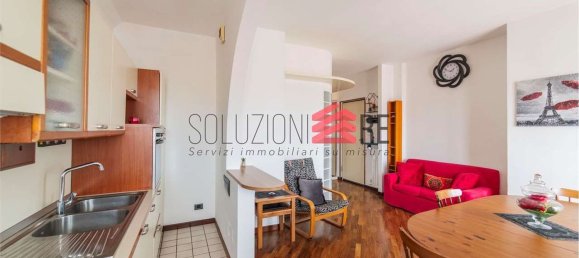 2-Zimmer Penthouse in Novara, Italy, Nr. 307568 3